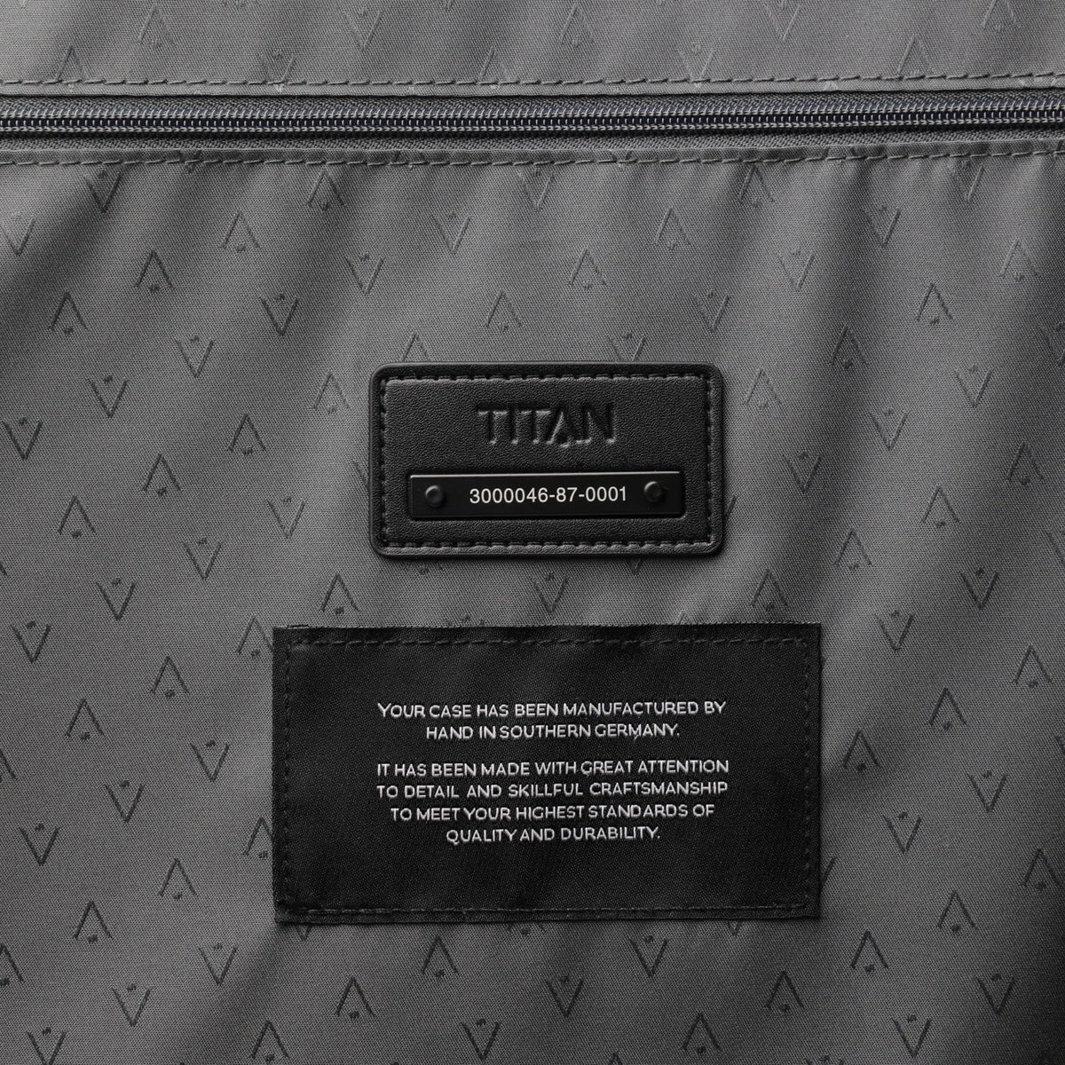 Titan Overseas Trolley L