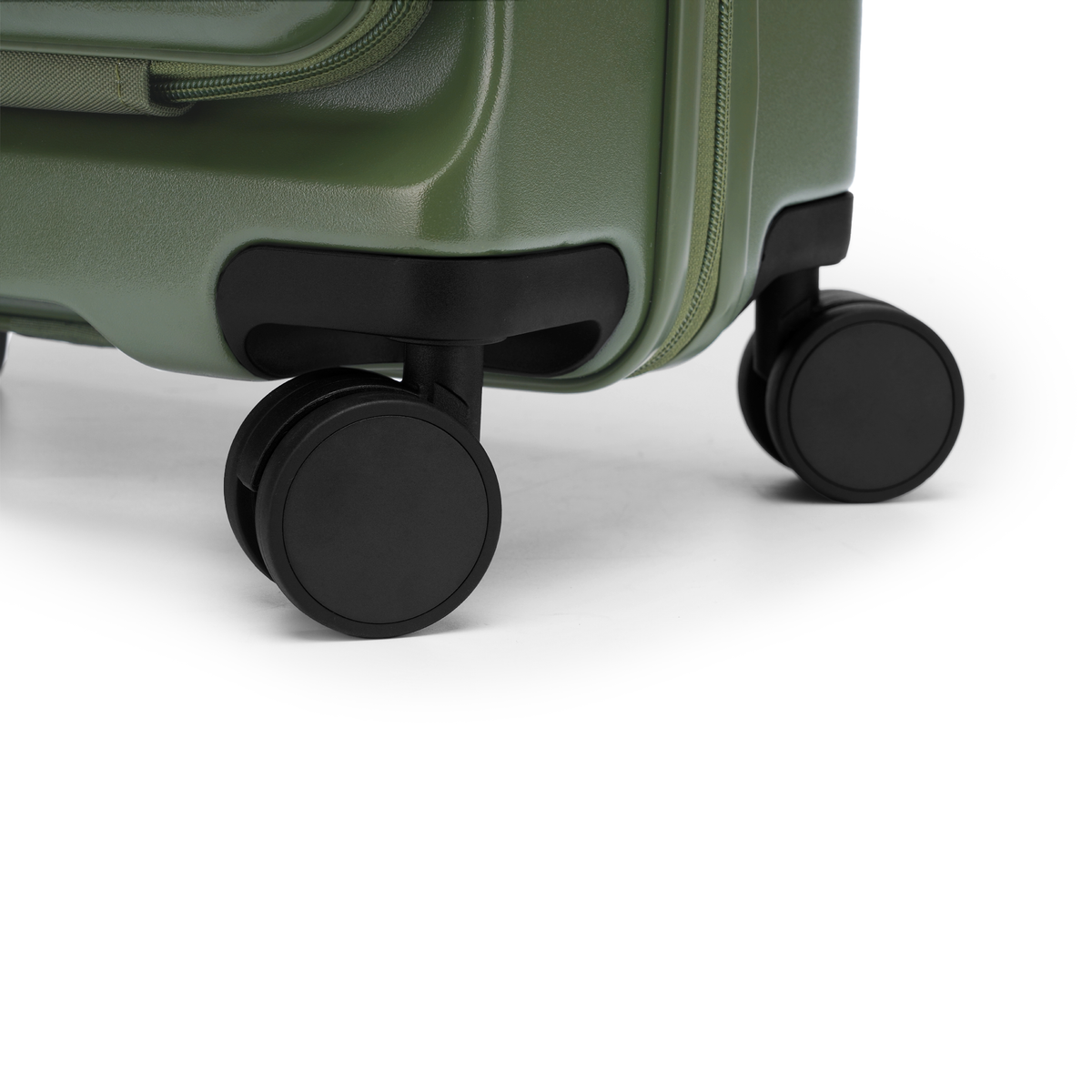 Voyatique Axis Carry-On