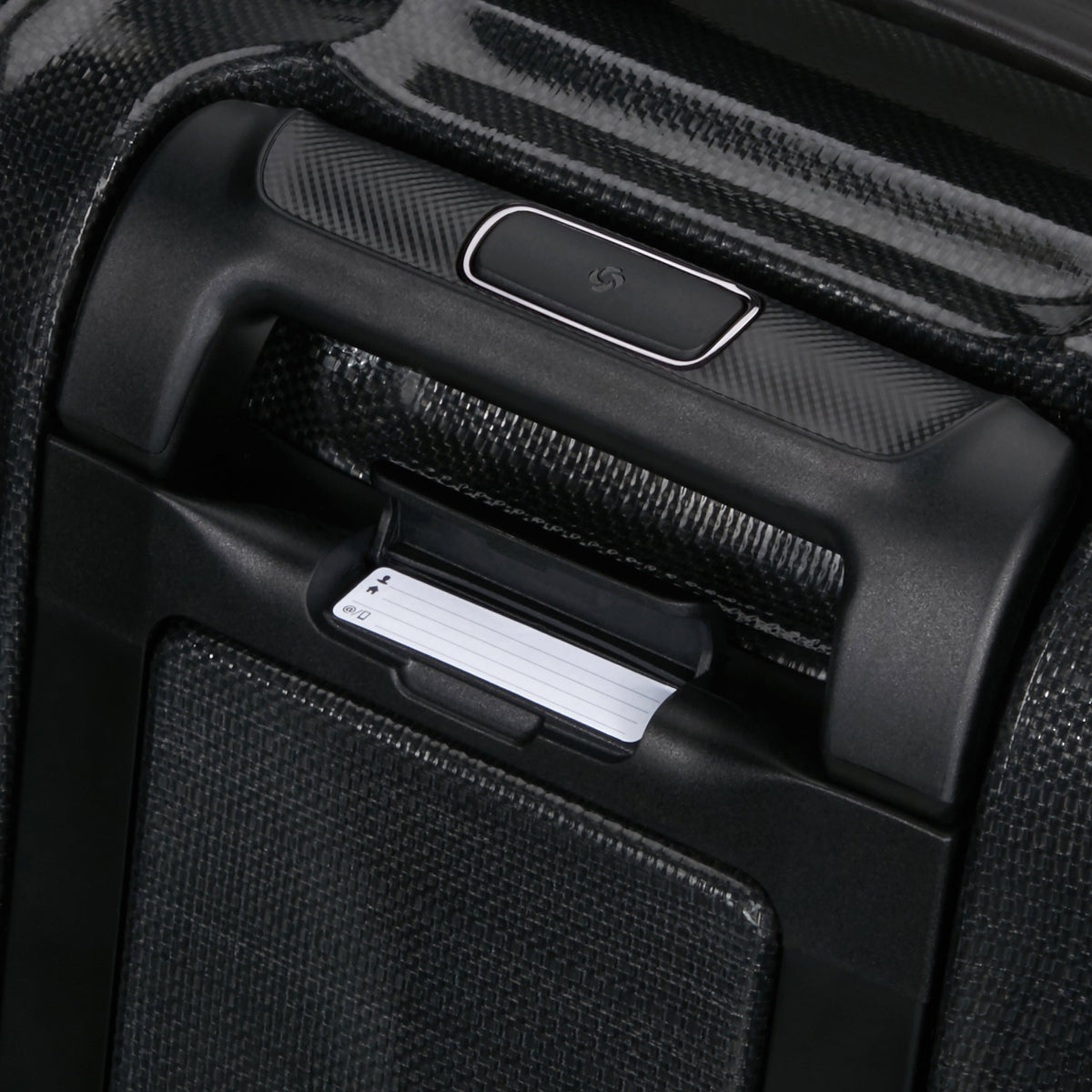 Samsonite Nexis Spinner Carry-On